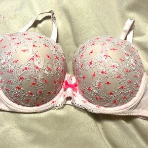 Victorias Secret bra 36D